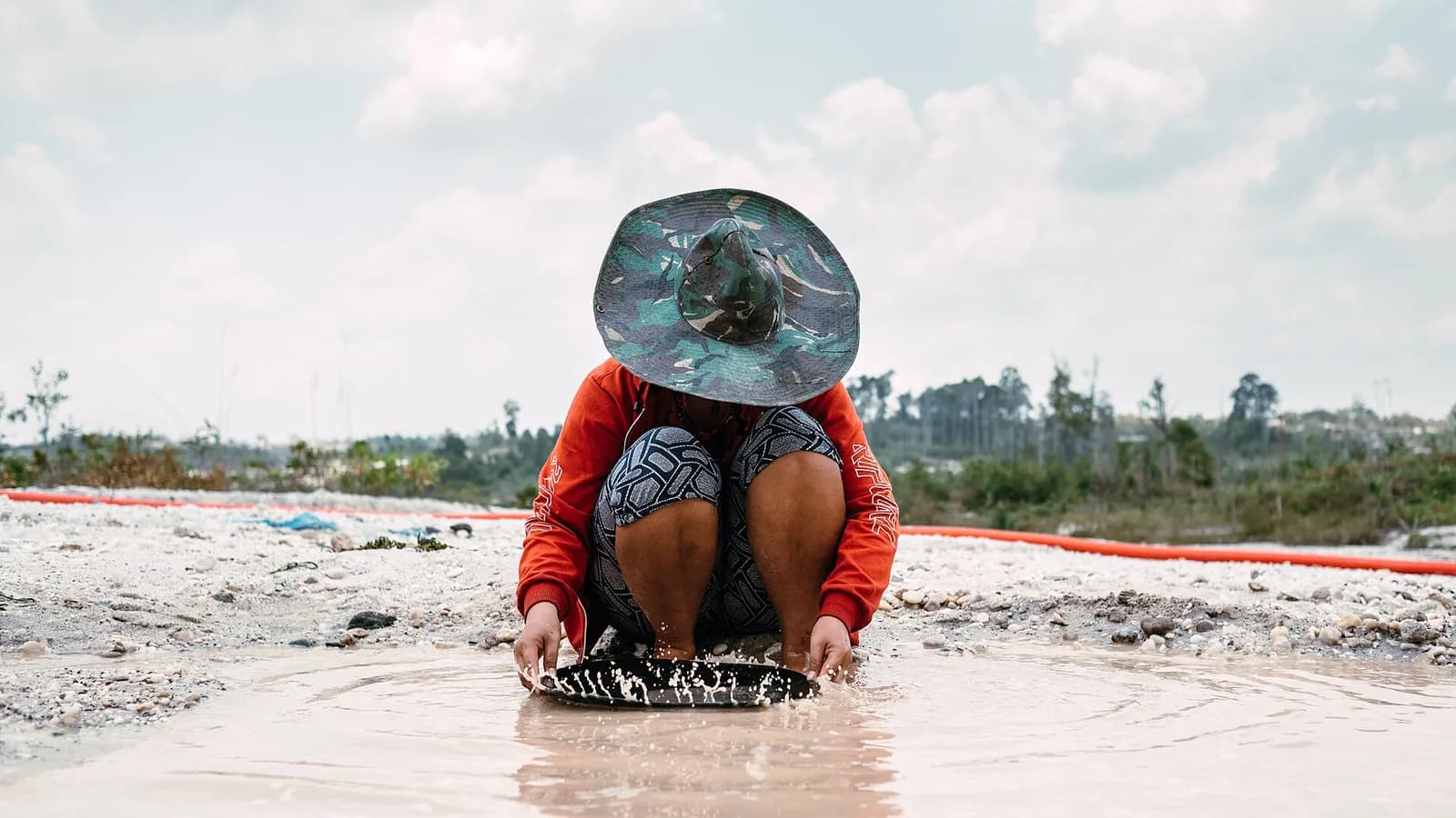 Artisanal and Small-Scale Mining in Indonesia: Two Sectors, Three Licences
