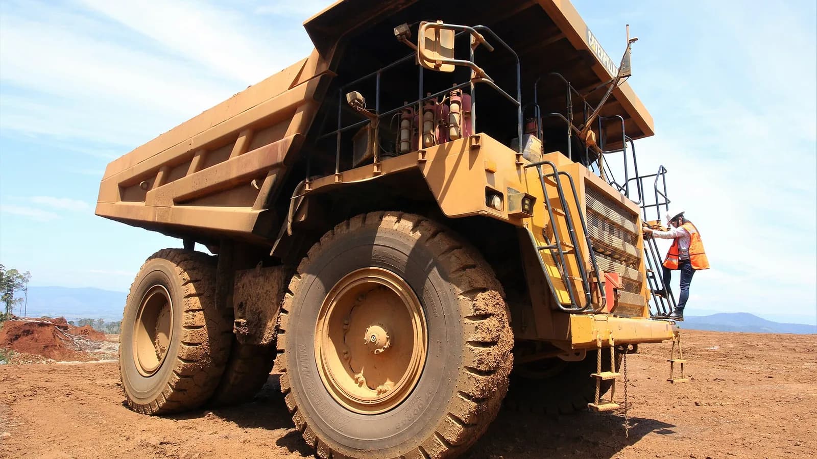 Indonesia Mining Companies: the State Holding, Its Members and the Foreign Operators
